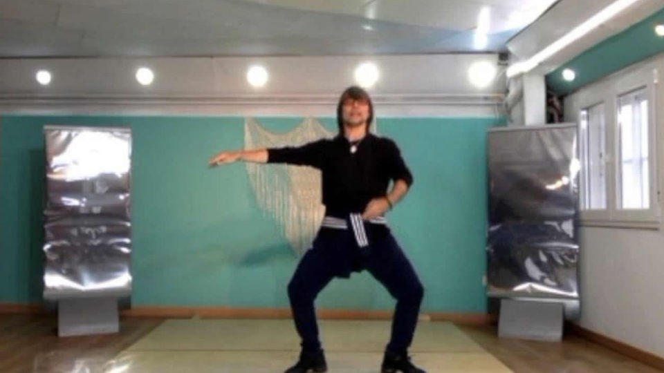 ブエルタNo2<センターブレない軸を持つ>Center Balance